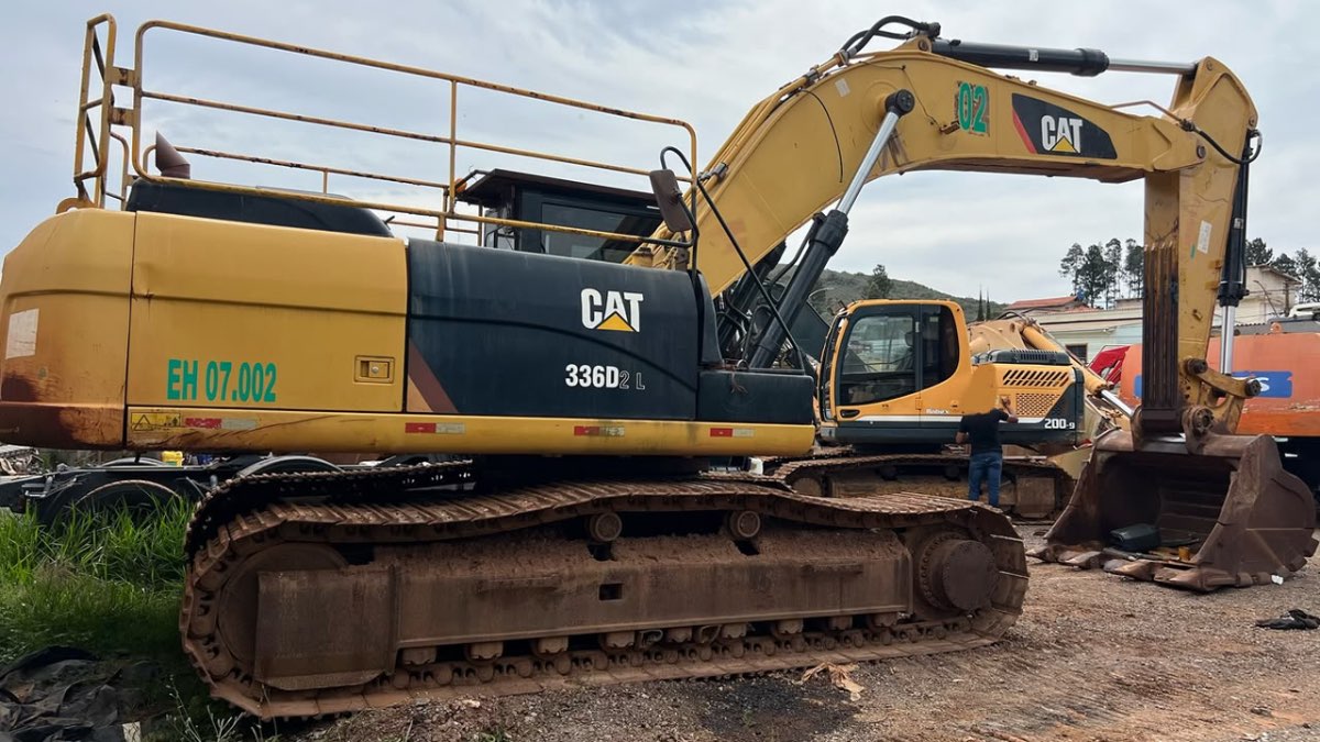 Escavadeira Caterpillar 336D2L 2019