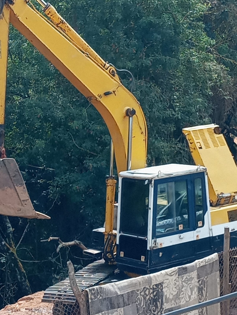 Escavadeiras Komatsu PC160 1996