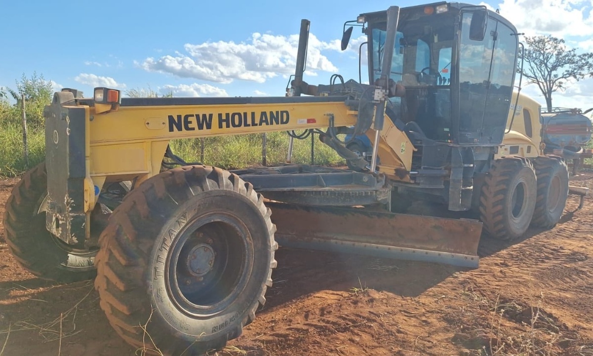 Motoniveladora New Holland RG 140B 2019