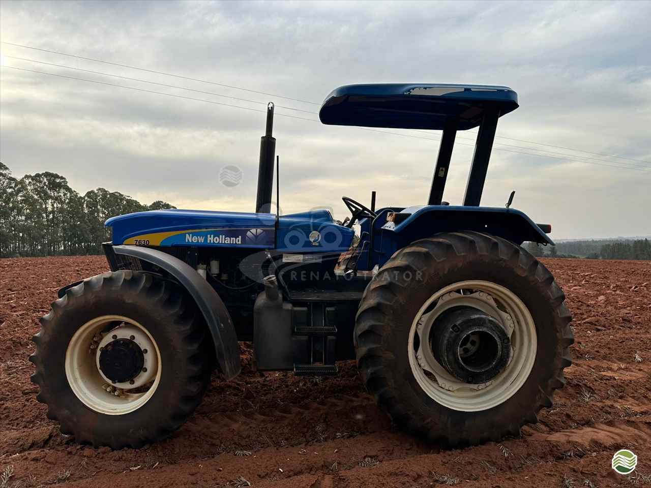 Trator agrícola New Holland 7630 2011