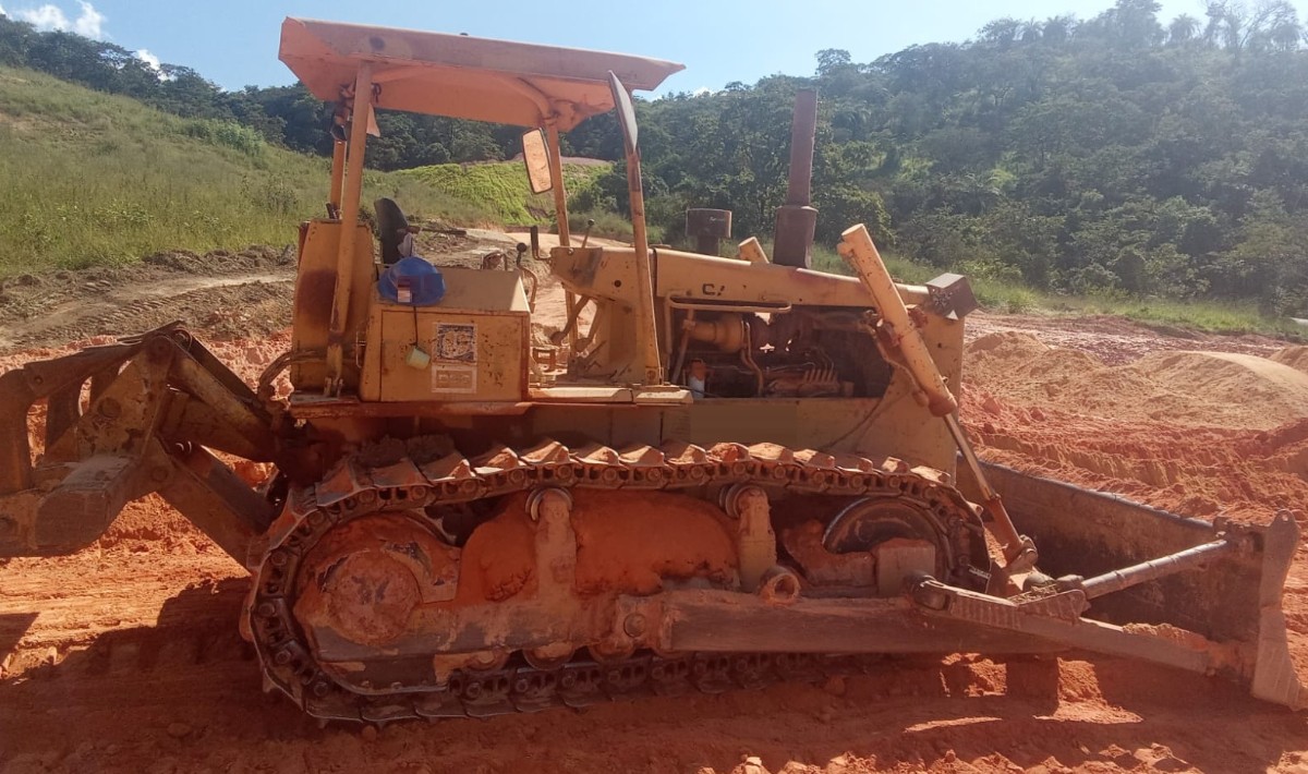 Trator de esteira Caterpillar D6D 1979