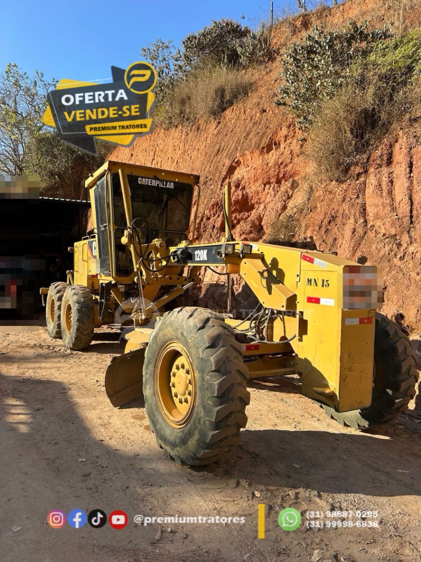 Motoniveladora Caterpillar 120K 2012