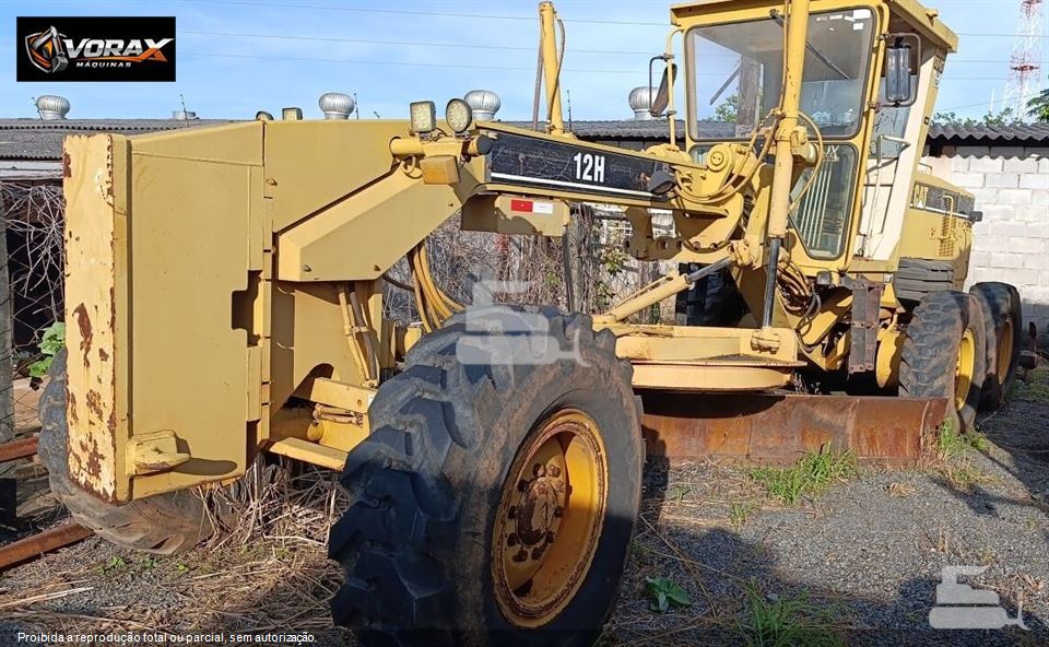 Motoniveladora Caterpillar 12H 2005