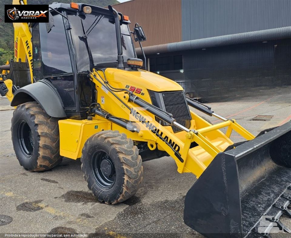 Retroescavadeira New Holland B95B 2021