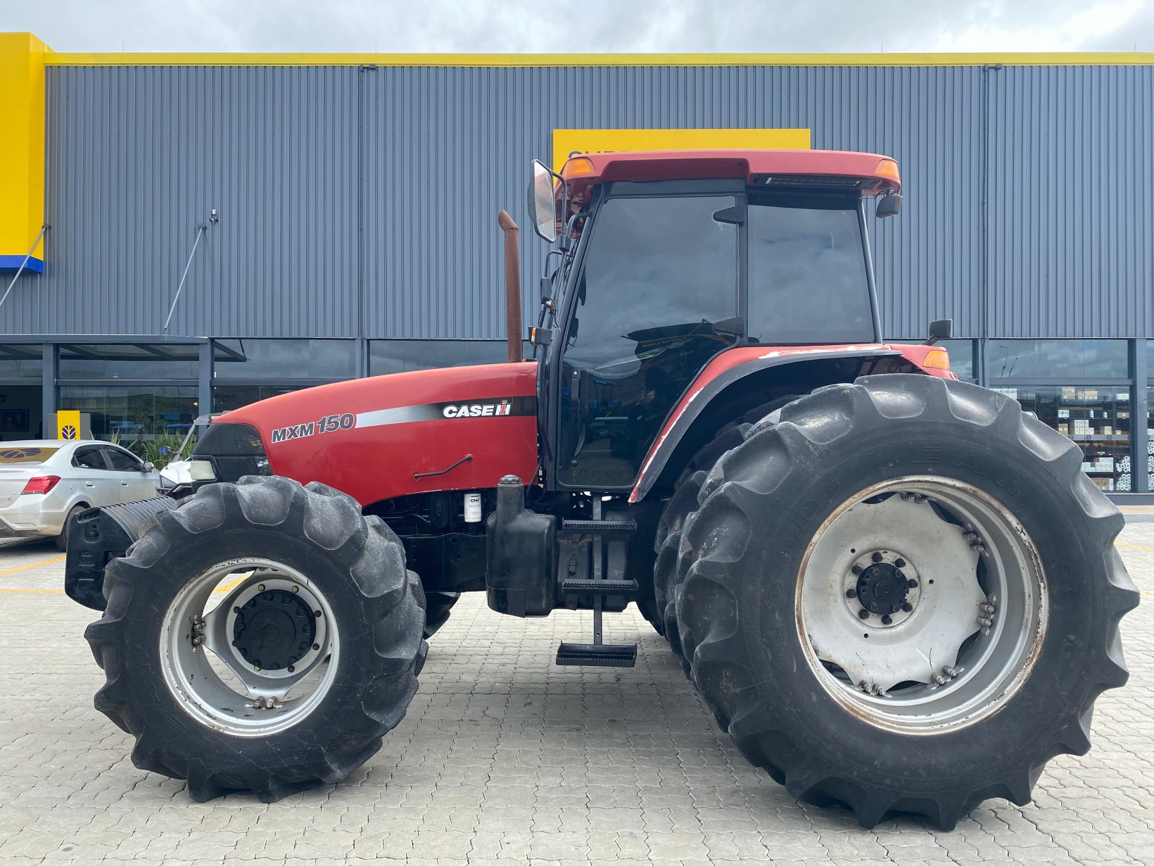 Trator agrícola Case Maxxum 150 2010
