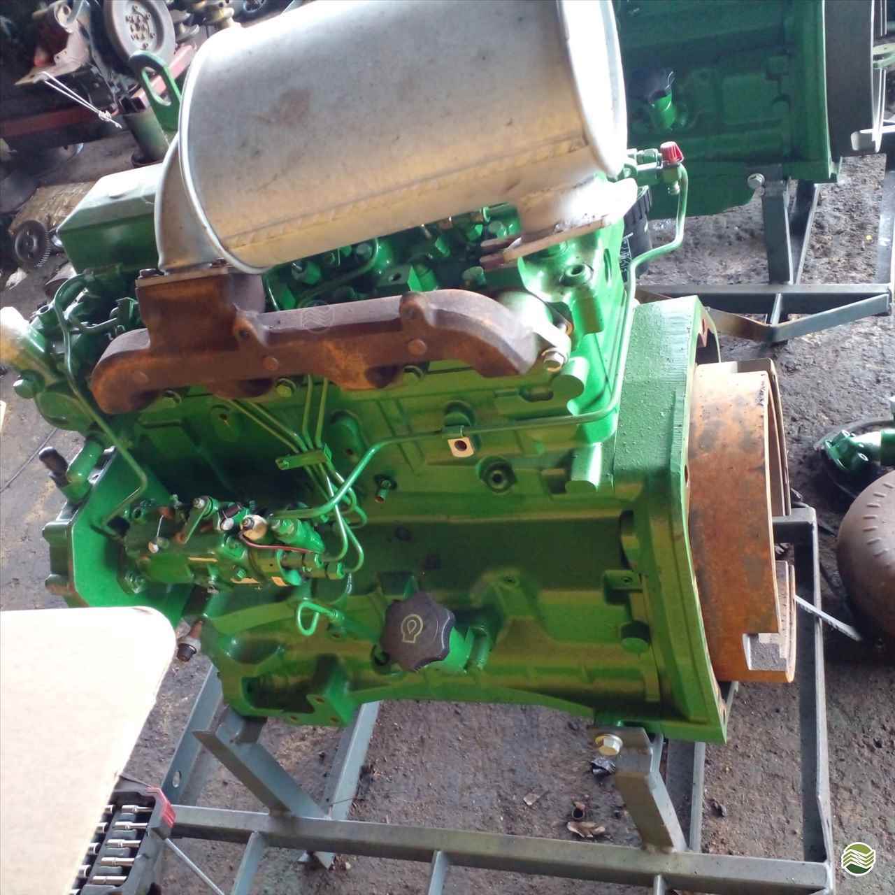 Trator agrícola John Deere 5078E 2023