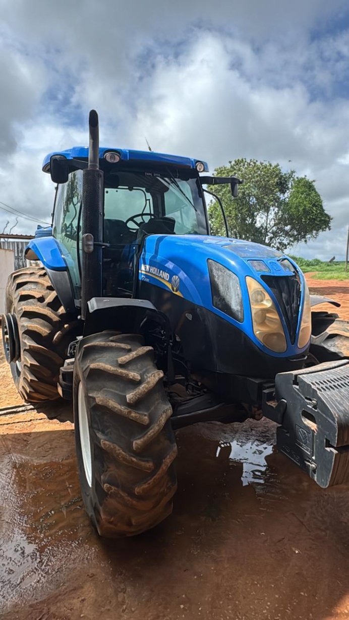 Tratores Agrícolas New Holland T7.205 2017