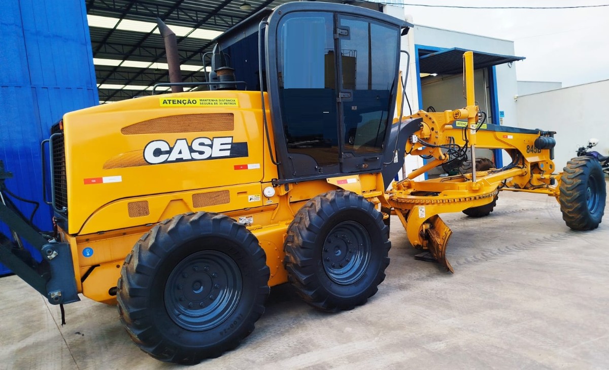 Motoniveladora Case 845B 2011