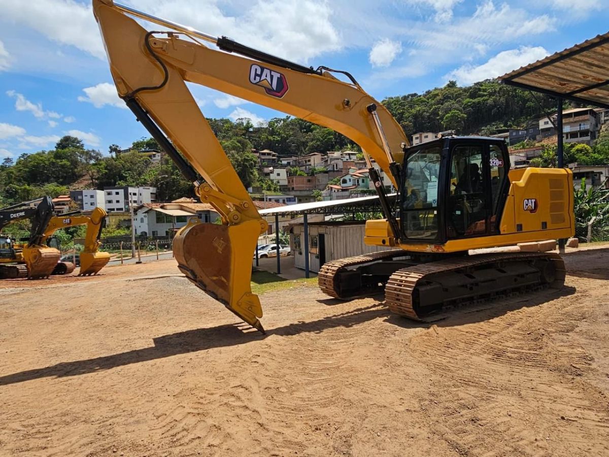 Escavadeira Caterpillar 320GC 2020