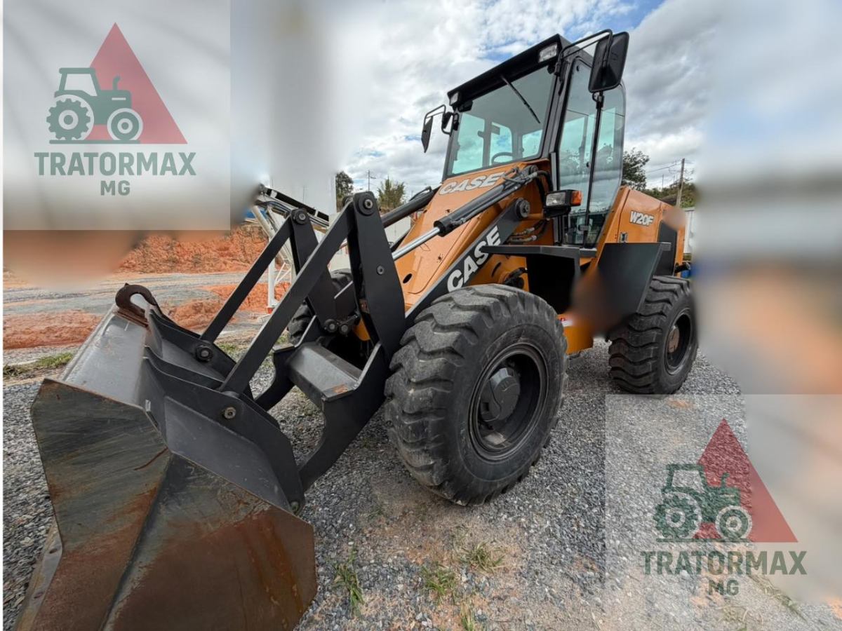 Pá Carregadeira Case W20F 2023
