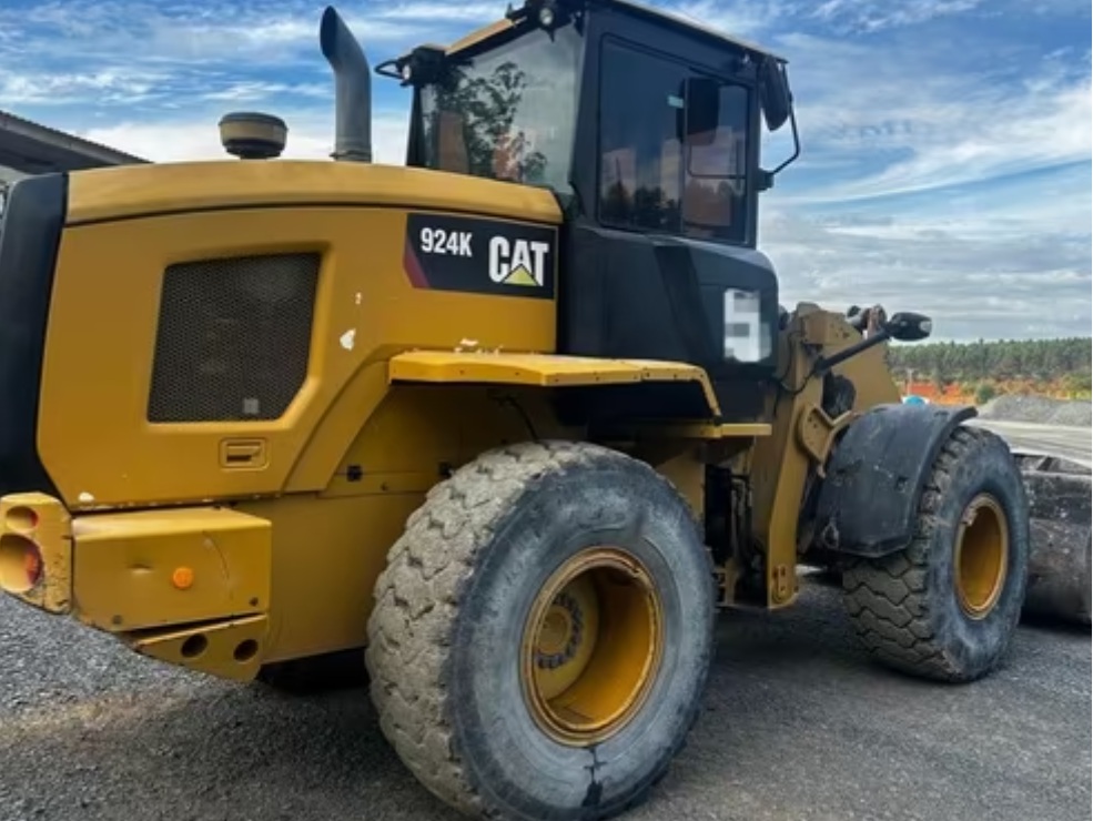 Pá Carregadeira Caterpillar 924K 2015