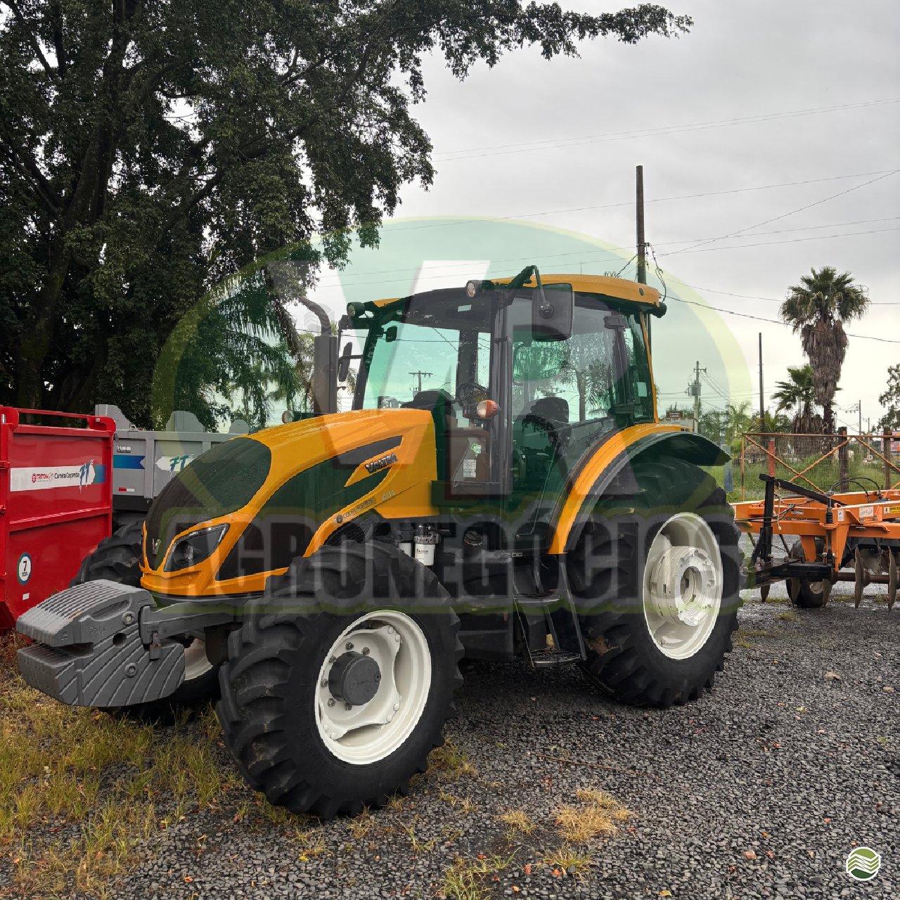 Trator agrícola Valtra A114 2019