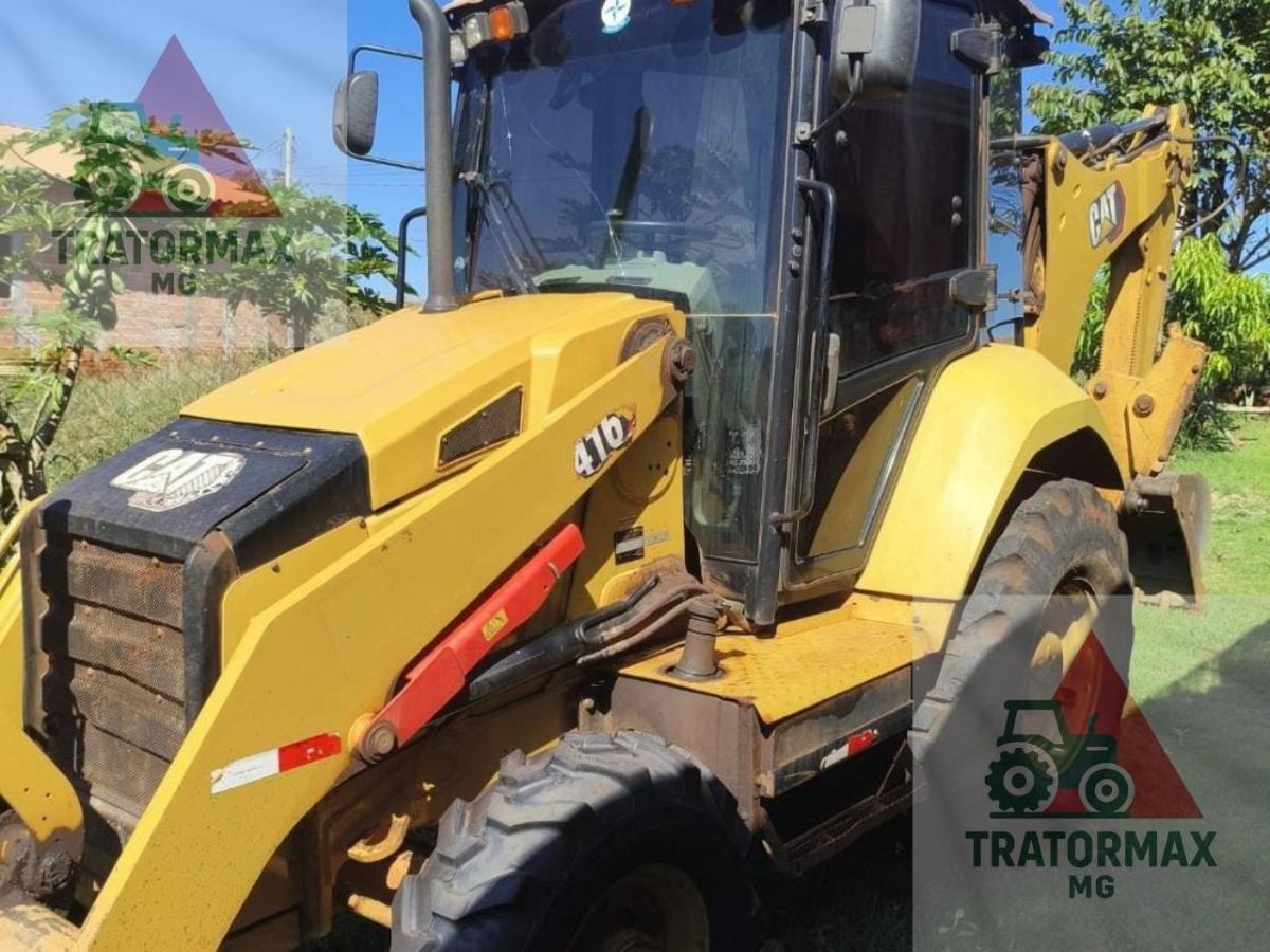 Retroescavadeira Caterpillar 416 2022