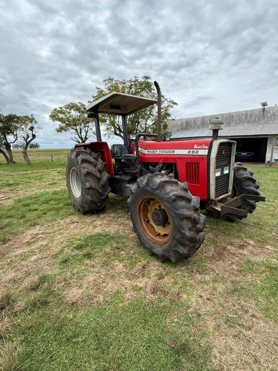 Trator agrícola Massey Ferguson 292 1992