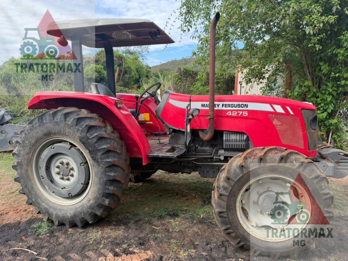 Trator agrícola Massey Ferguson 4275 2014
