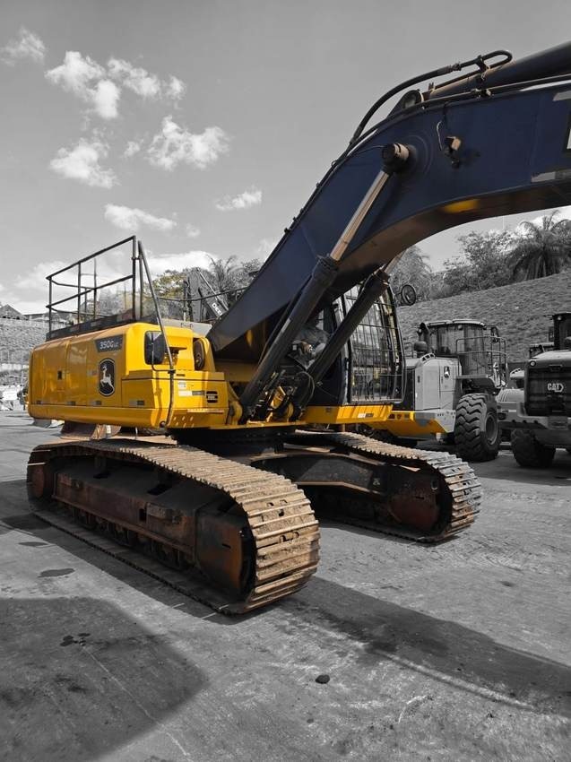 Escavadeira John Deere 350GLC 2022