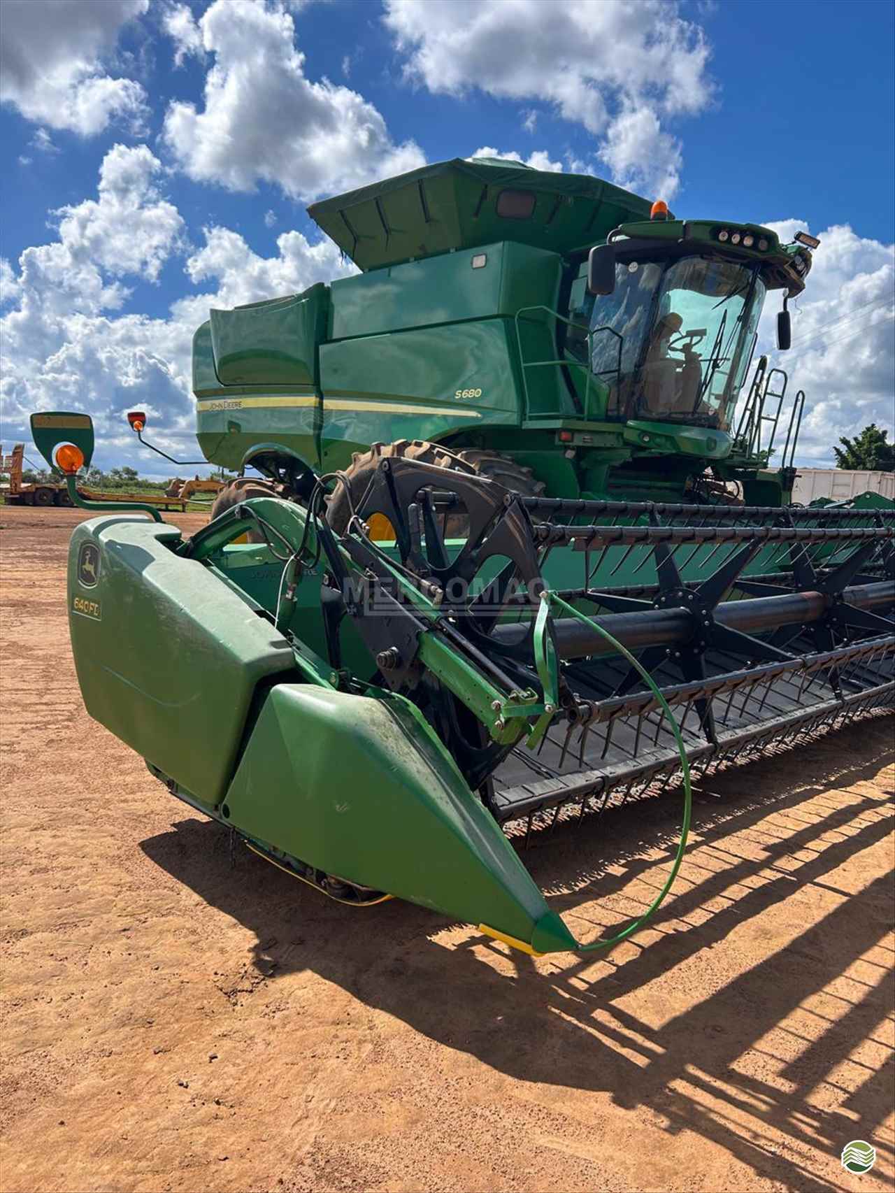 Colheitadeira John Deere S680 2012