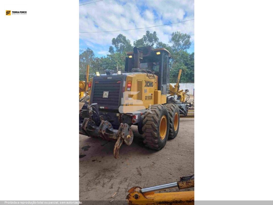 Motoniveladora XCMG GR180 2020