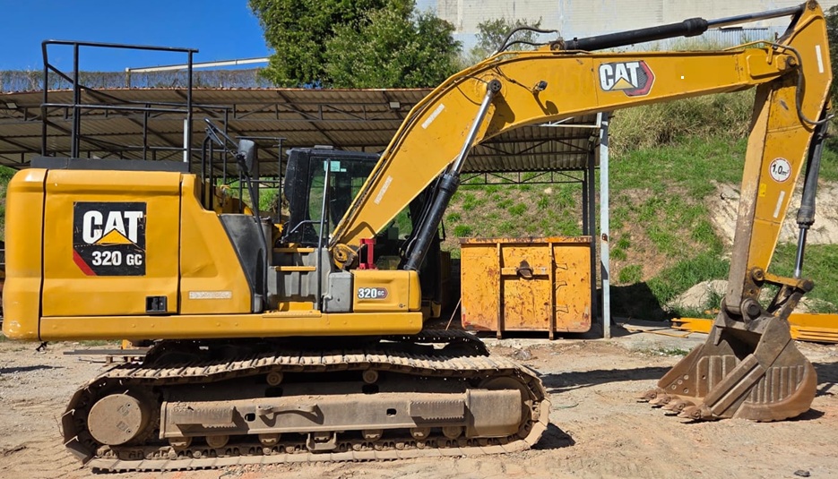Escavadeira Caterpillar 320GC 2021