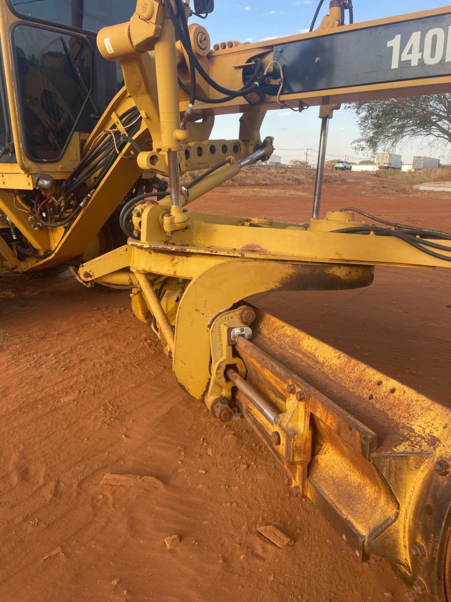 Motoniveladora Caterpillar 140K 2011