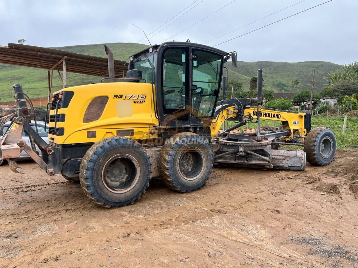 Motoniveladora New Holland RG 170B 2020