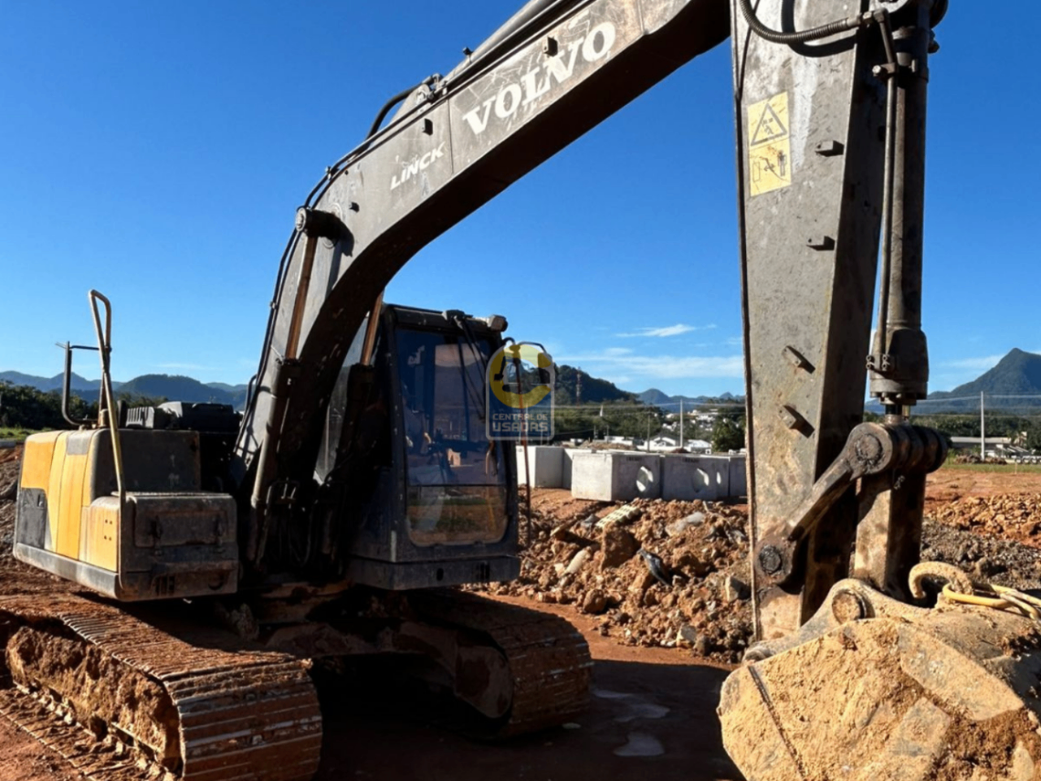 Escavadeira Volvo EC140DL 2018
