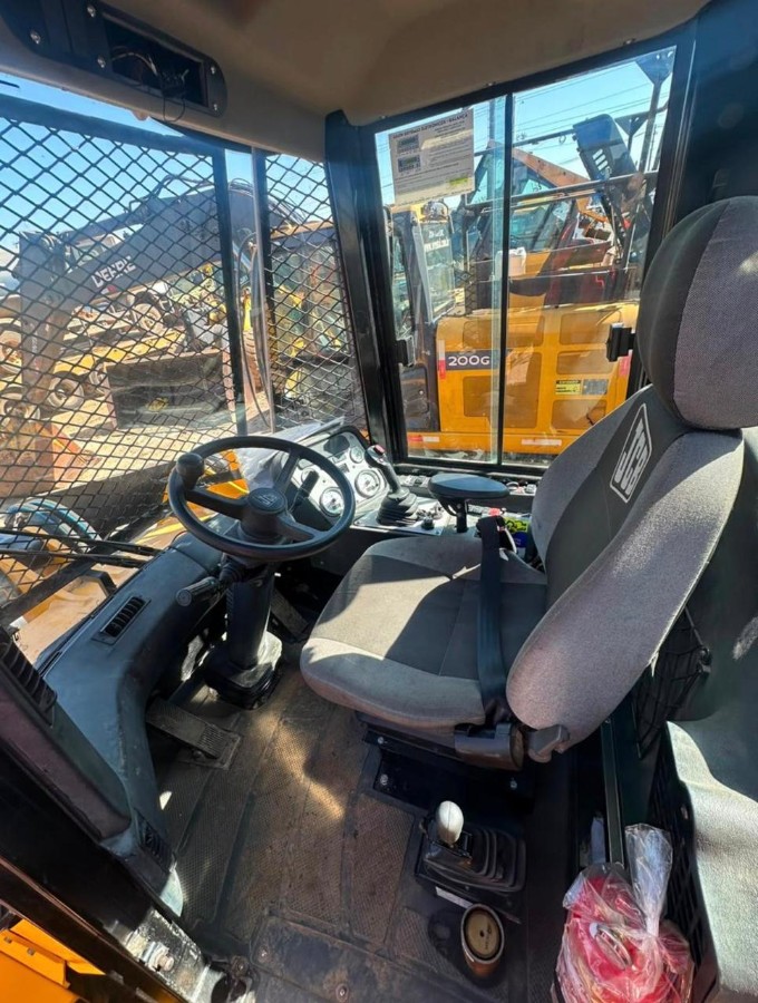 Pá Carregadeira JCB 422ZX 2023 - Maquinalista