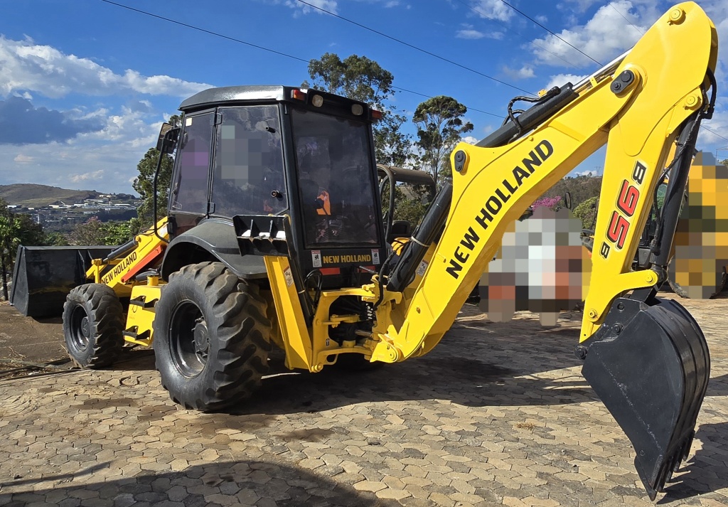 Retroescavadeira New Holland B95B 2021