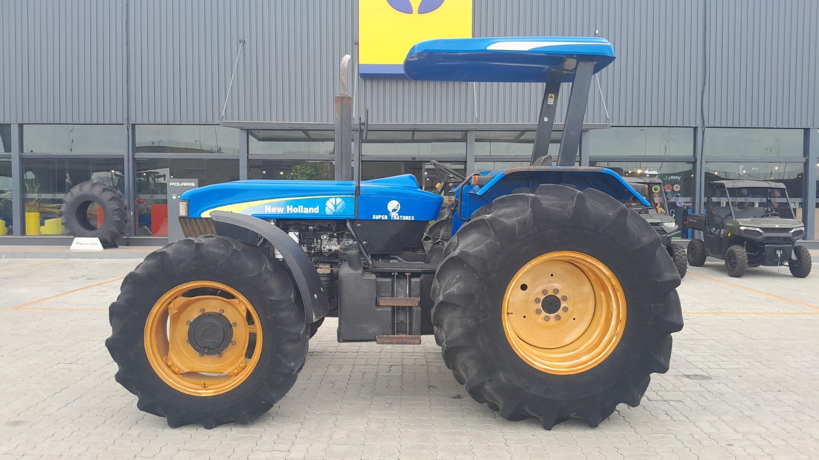 Trator agrícola New Holland 7630 2013