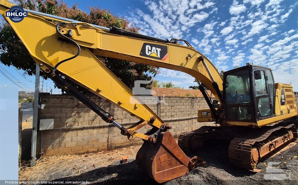 Escavadeira Caterpillar 320GC 2019