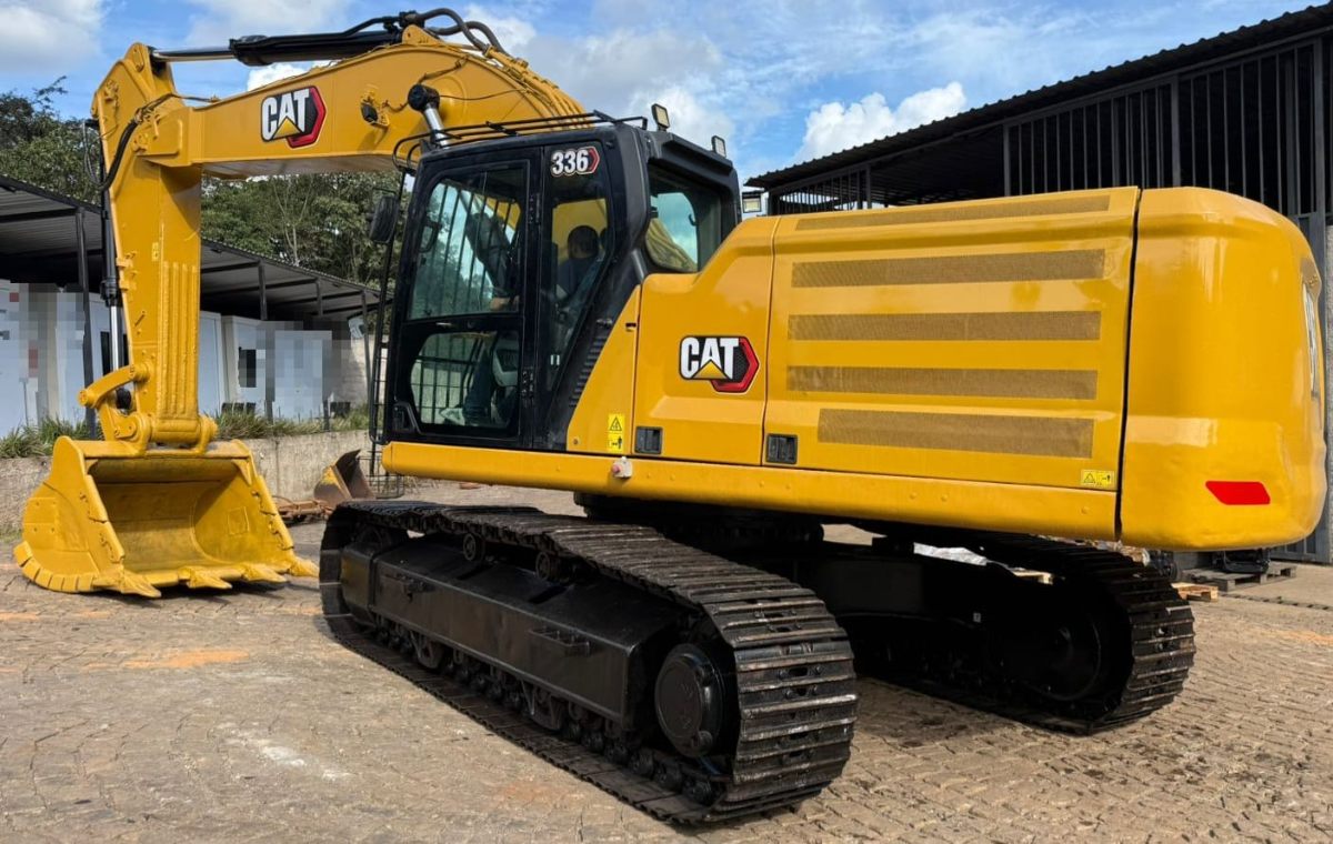 Escavadeira Caterpillar 336 2019