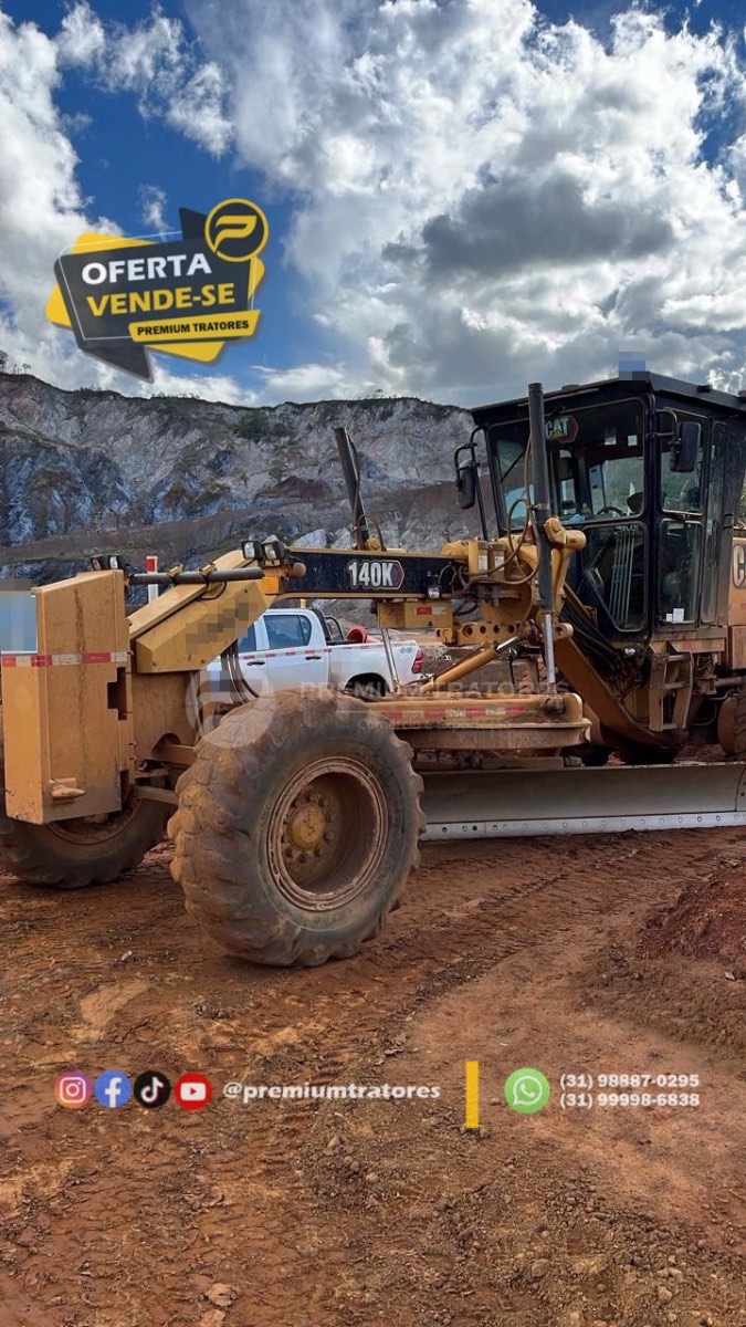 Motoniveladora Caterpillar 140K 2022