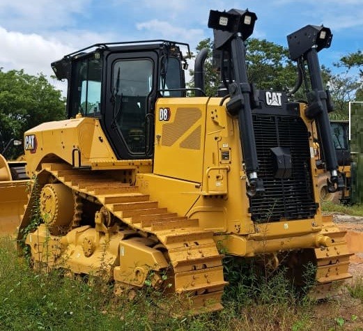 Trator de esteira Caterpillar D8T 2025