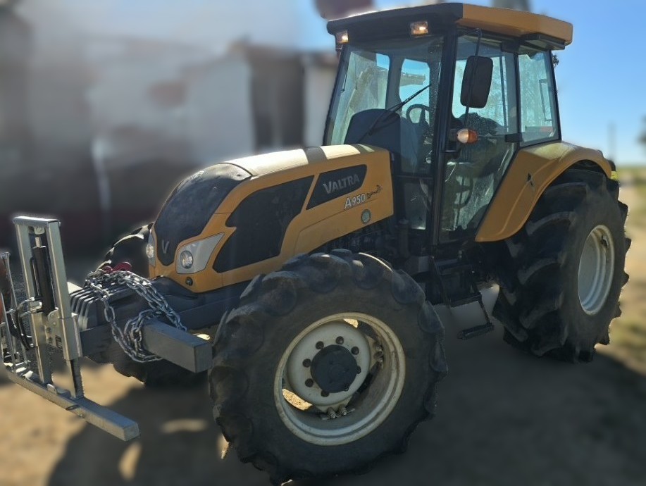 Trator agrícola Valtra A 950 2016