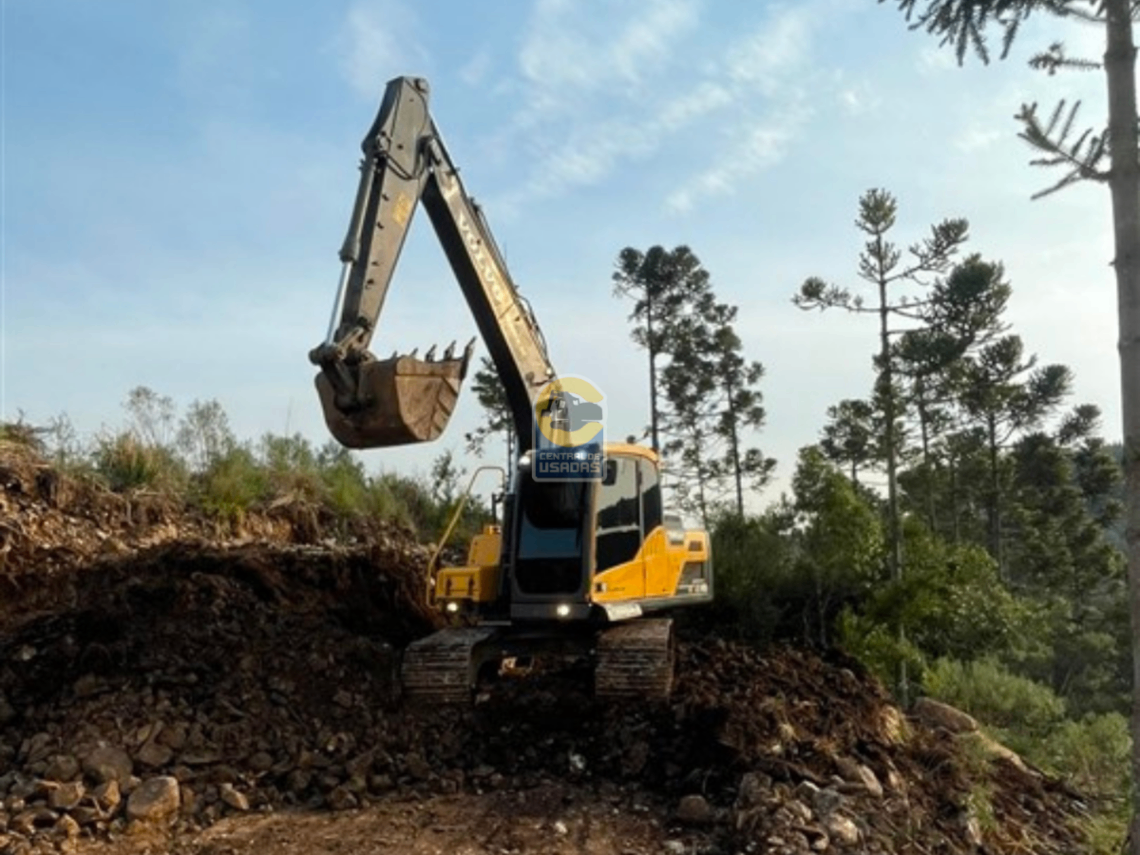 Escavadeira Volvo EC140DL 2020