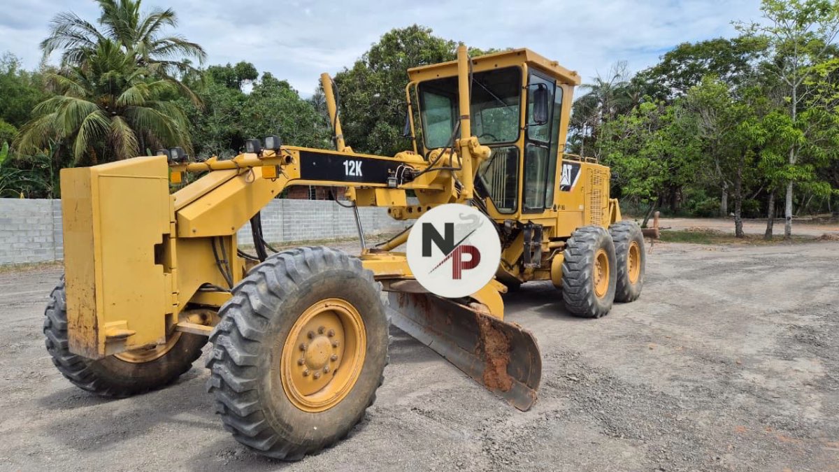 Motoniveladora Caterpillar 12K 2012