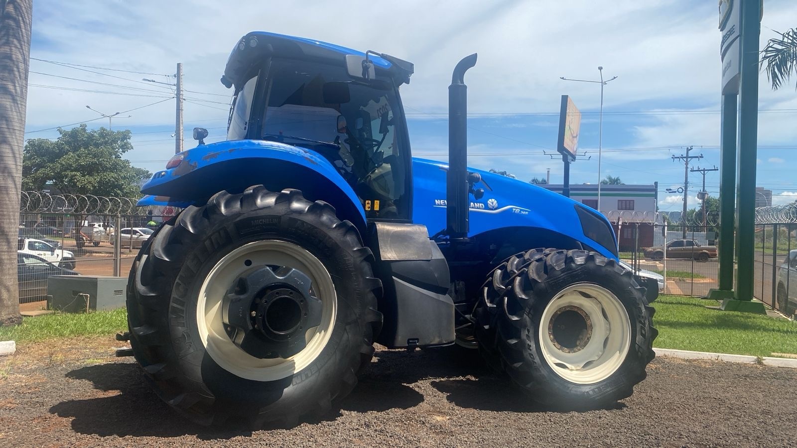 Tratores Agrícolas New Holland T8 385 2021