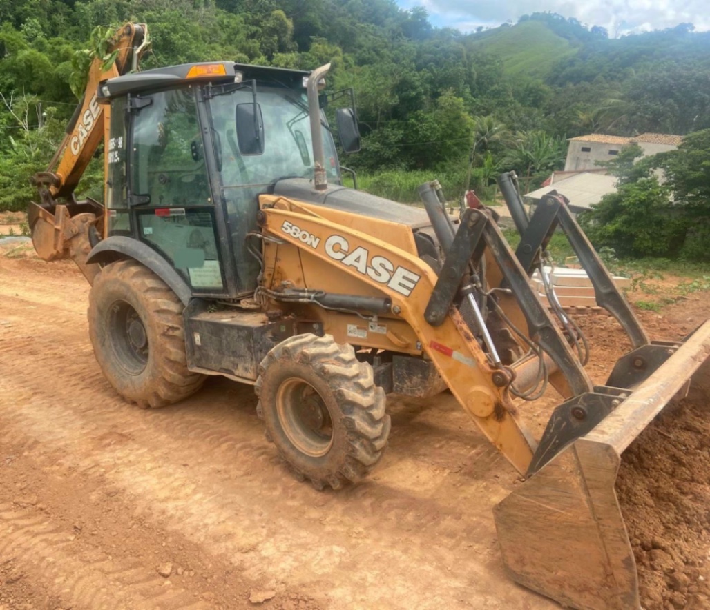 Retroescavadeira Case 580N 2020