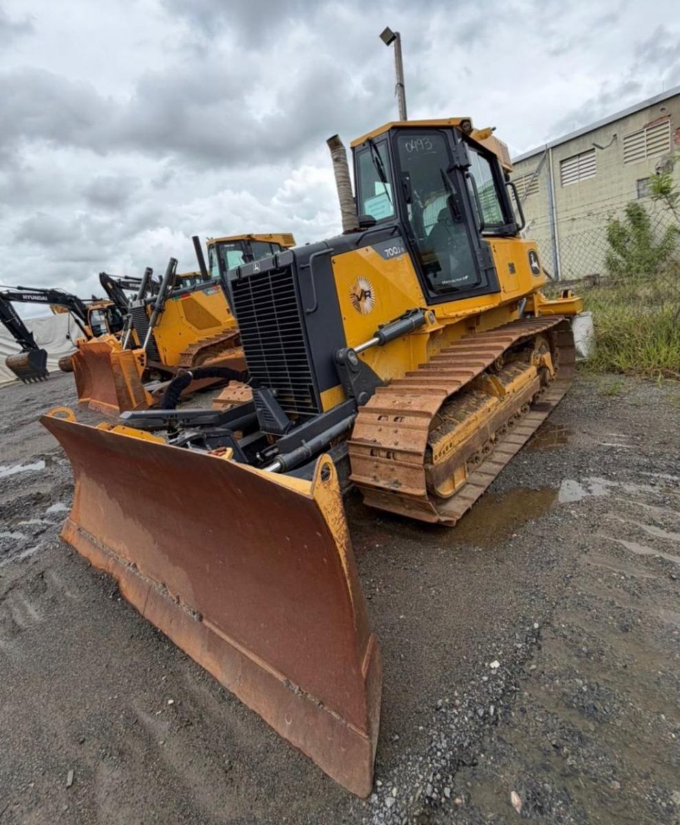 Trator de esteira John Deere 700J 2022