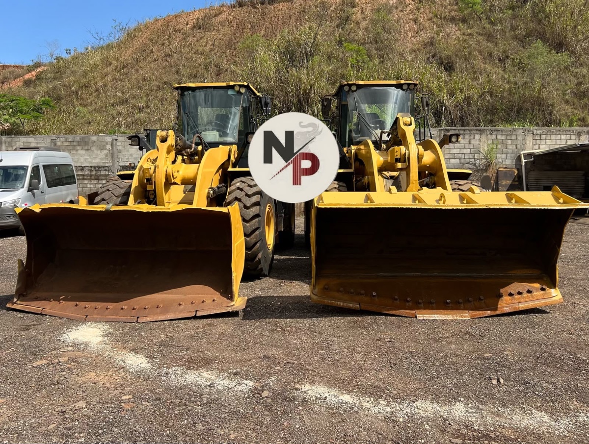 Pá Carregadeira Caterpillar 950L 2018