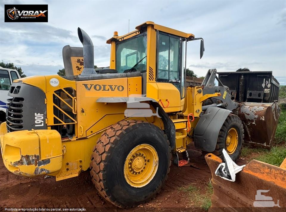 Pá Carregadeira Volvo L90F 2021