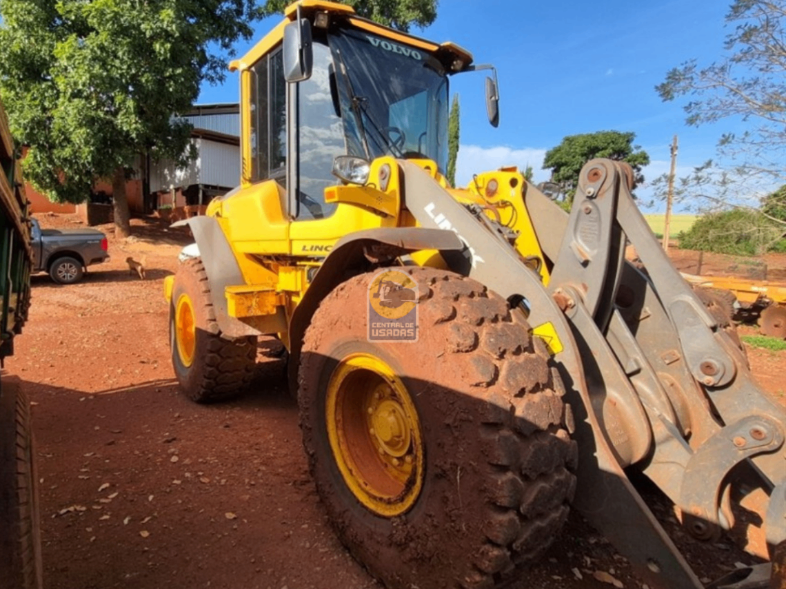 Pá Carregadeira Volvo L60F 2022