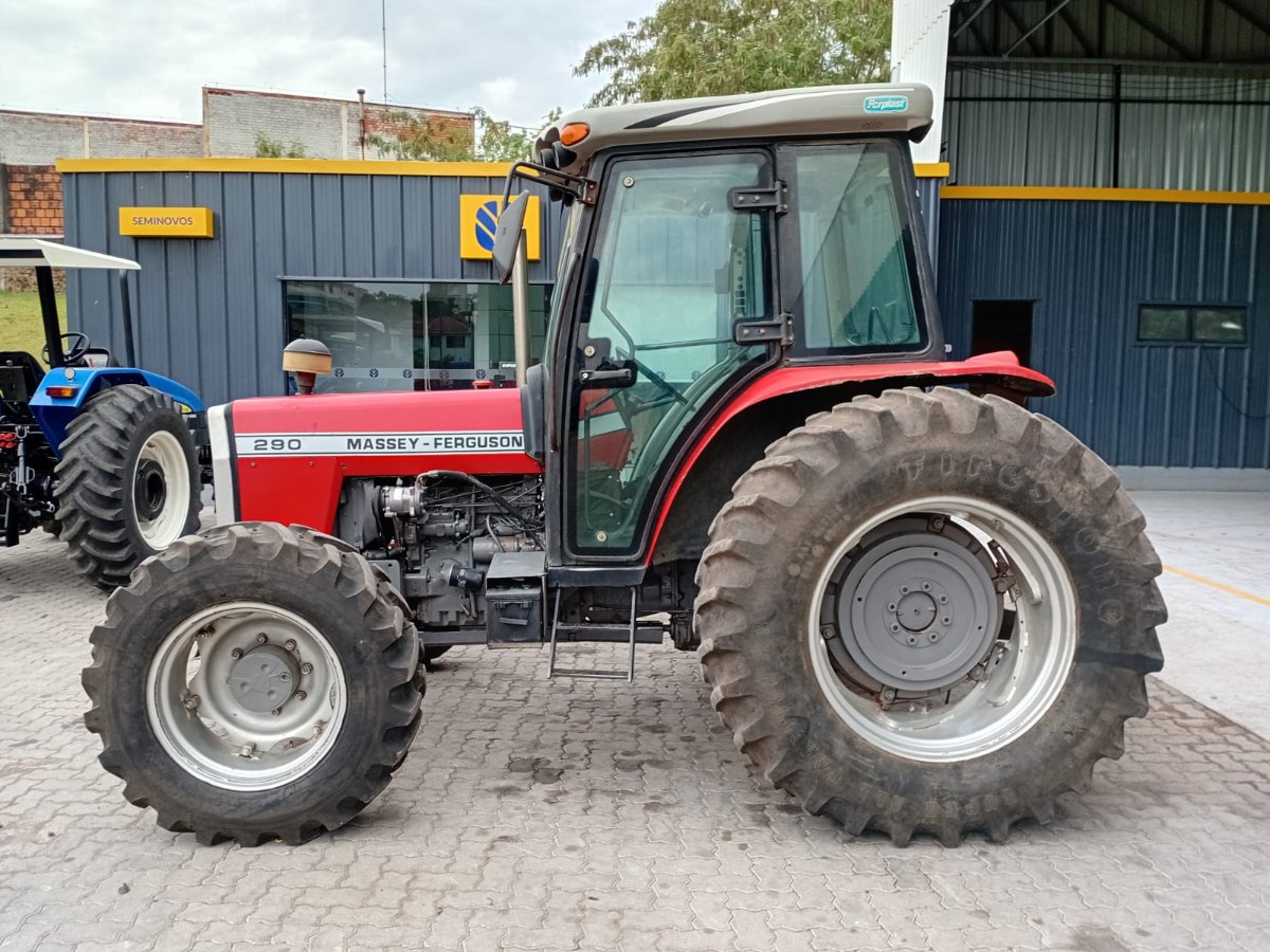 Trator agrícola Massey Ferguson MF 290 1988