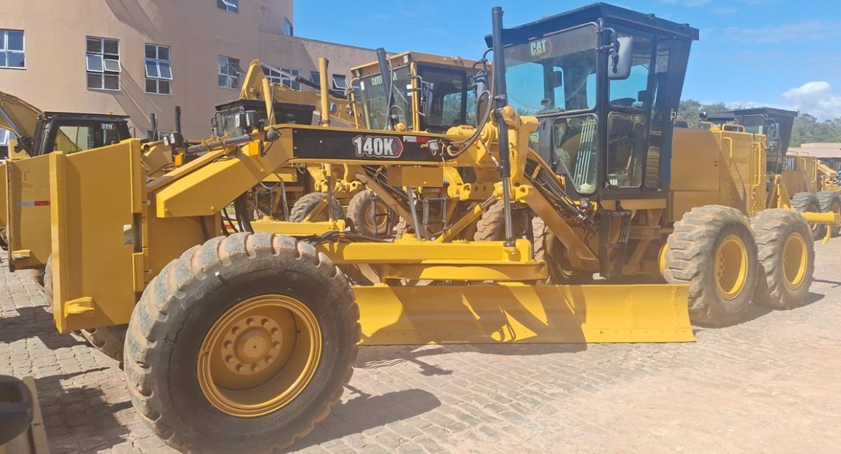 Motoniveladora Caterpillar 140K 2019