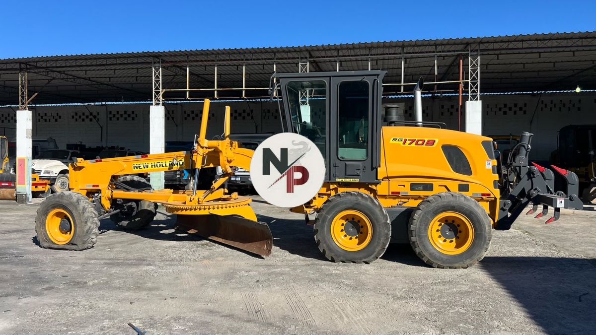 Motoniveladora New Holland RG 170B 2009