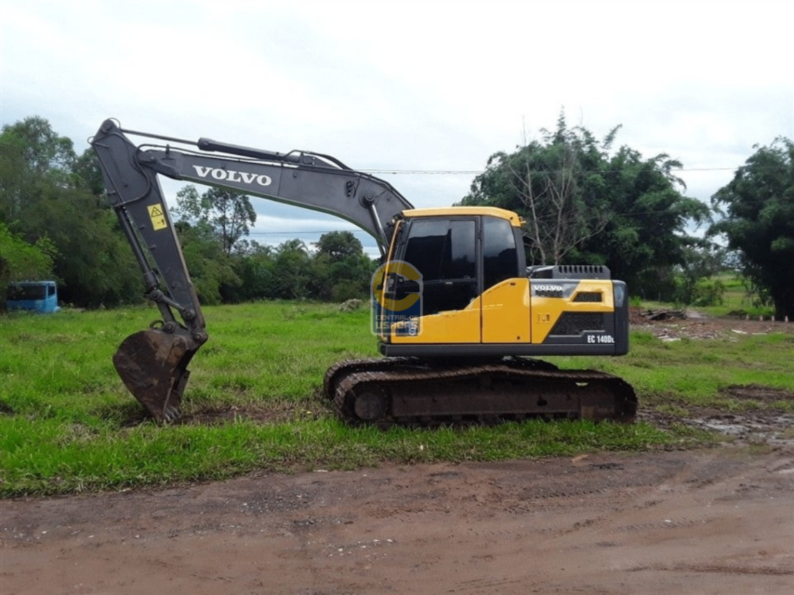 Escavadeira Volvo EC140DL 2021