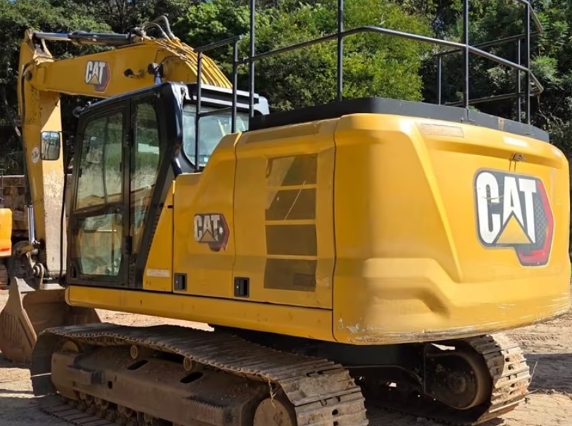 Escavadeira Caterpillar 320GC 2021