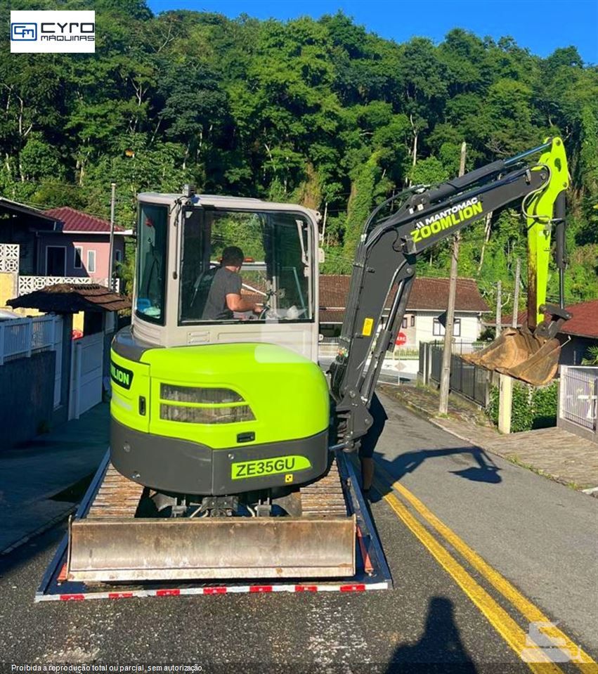 8d65cc96-b6a2-4951-ac7f-