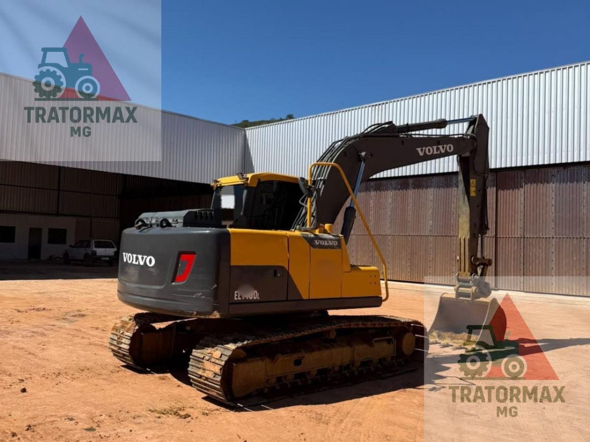 Escavadeira Volvo EC140DL 2022