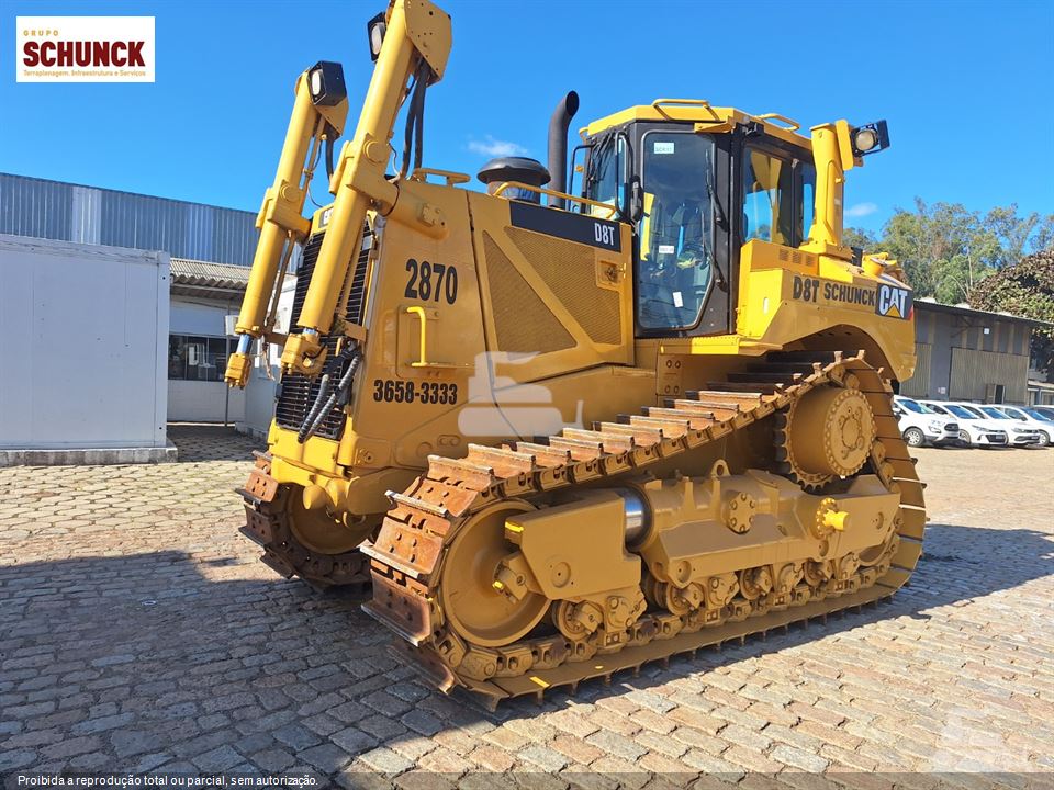 Trator de esteira Caterpillar D8T 2012